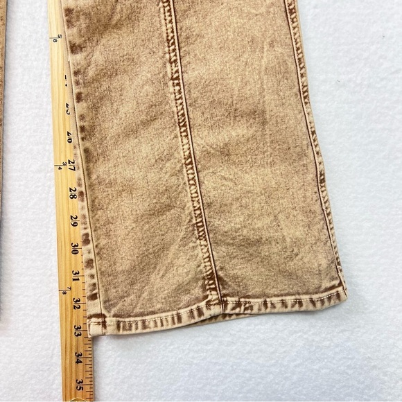 MOTHER Jeans The Swiss Army Desperado Heel Jeans in Tan Sz 28 NWT - Picture 7 of 16